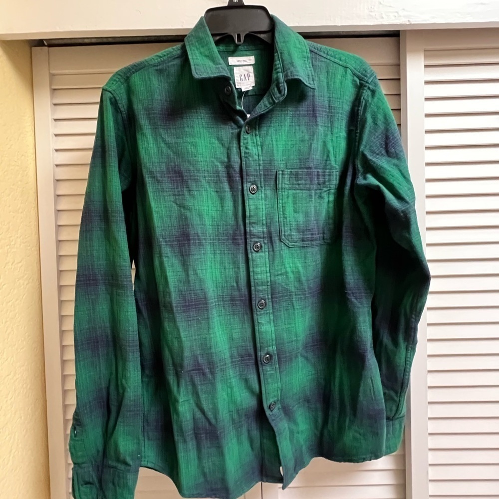 Gap Men’s Long Sleeved Green and Blue Button Up Flannel Sz XS NWT